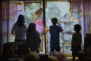 El diablo fuma (y guarda las cabezas de los cerillos quemados en la misma caja)