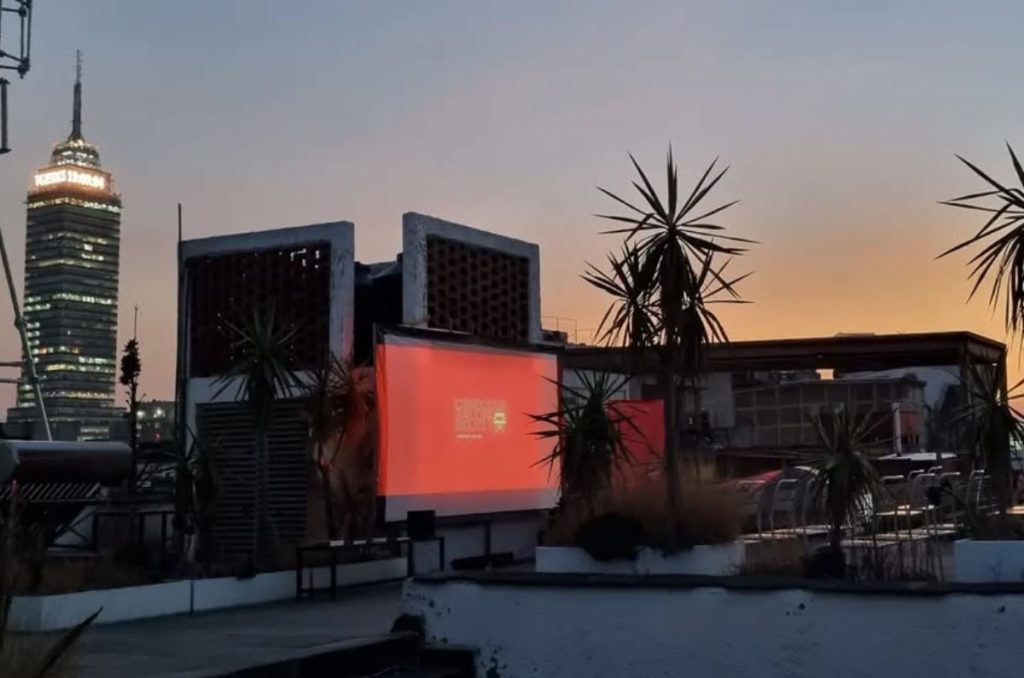 Cineclub Salón rojo